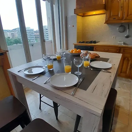 Coliving Moderne A Δωμάτια σε οικογενειακή κατοικία *